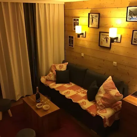 - Inout - 5 Beds Flat M-603 Apartment Val Thorens