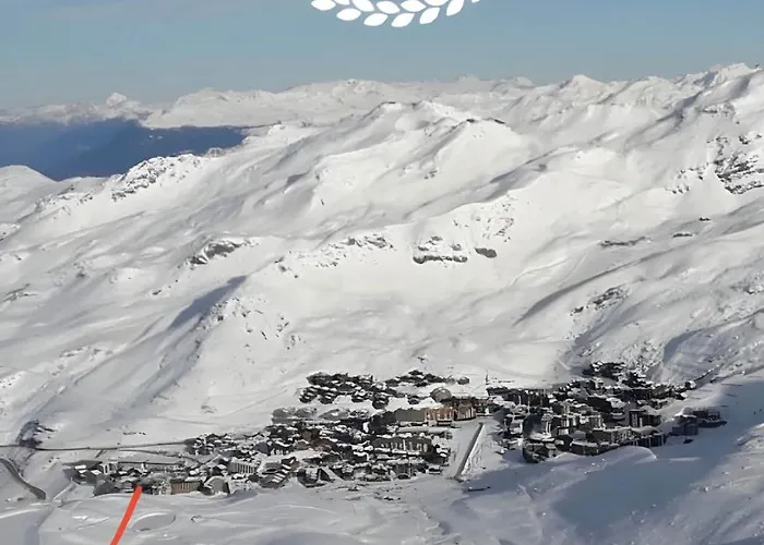 - Inout - 5 Beds Flat M-603 Apartment *