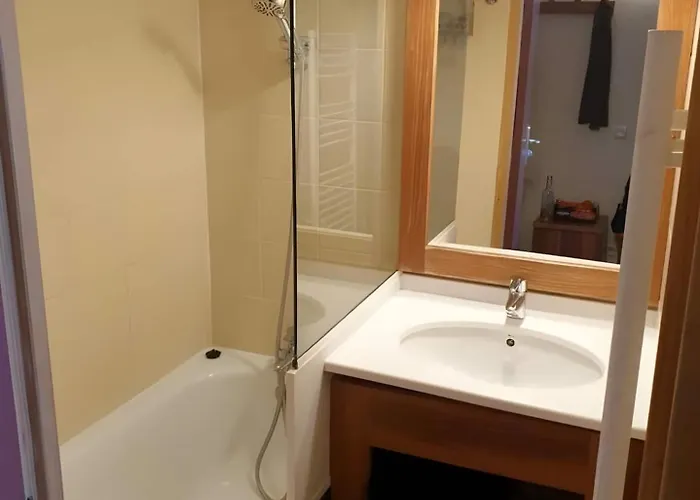 - Inout - 5 Beds Flat M-603 Apartment Val Thorens